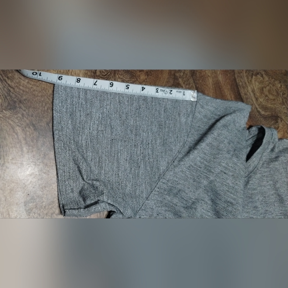 Fabletics Gray Men's T-Shirt (XXL) - Picture 6 of 8
